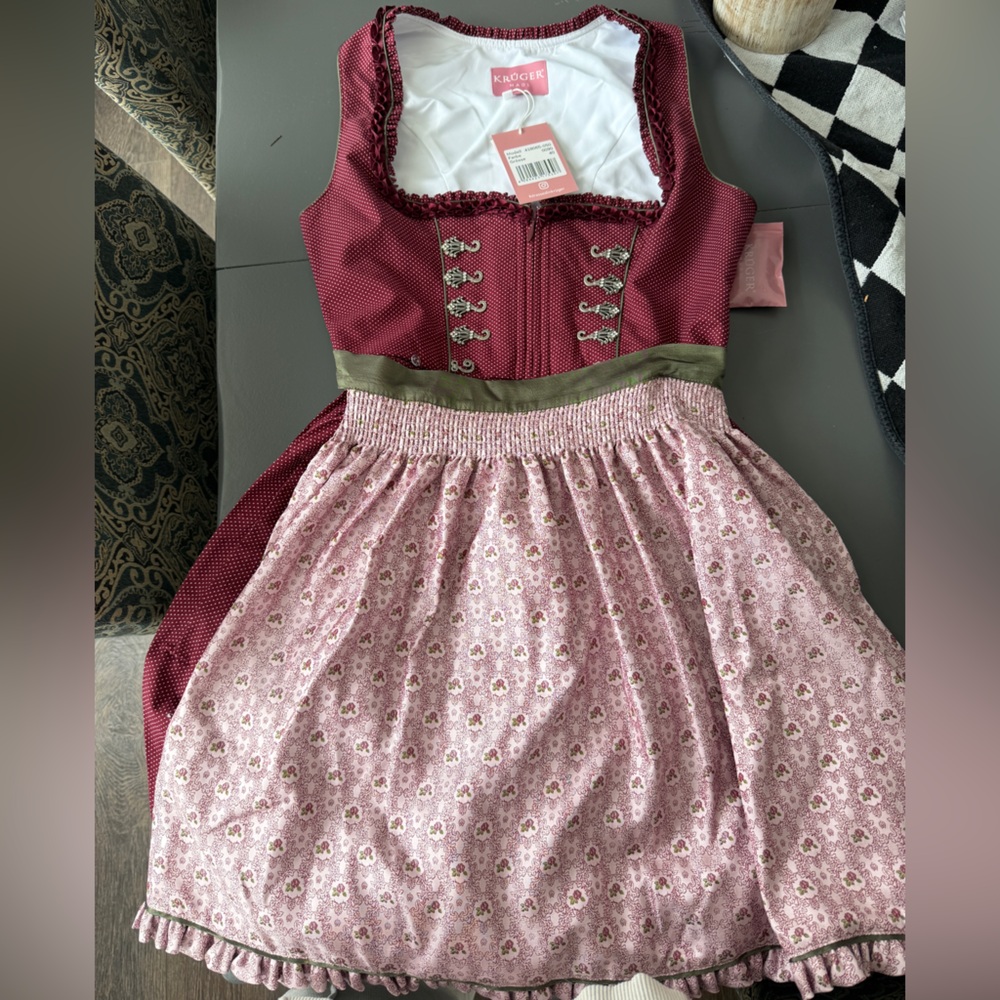 Kruger Burgundy Oktoberfest Dirndl